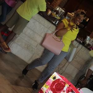 Meet your Posher, Angela